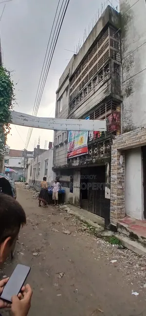3-bedroom House in Uttara for Sale