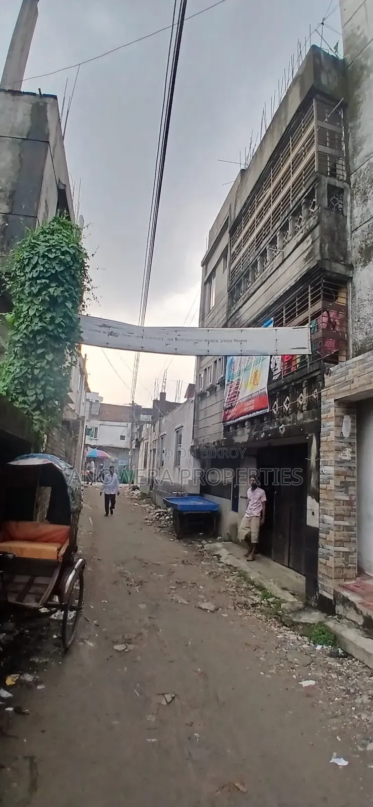 3-bedroom House in Uttara for Sale