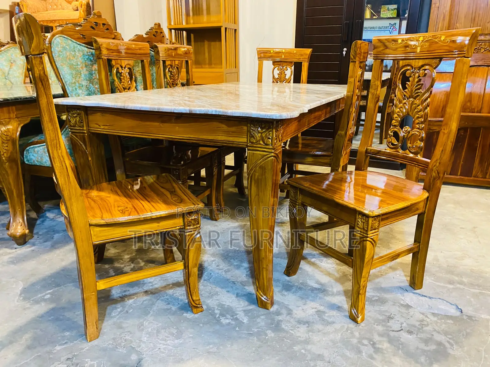 Dining Table With Six Chair