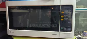 LG Microwave Oven