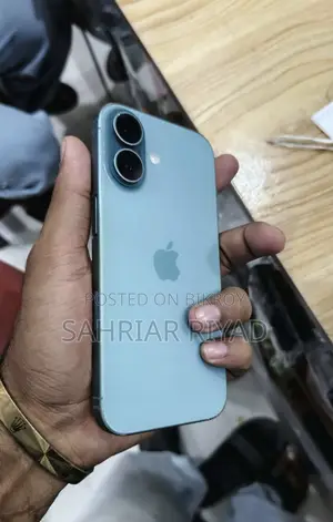 Apple iPhone 16 128 GB Gray