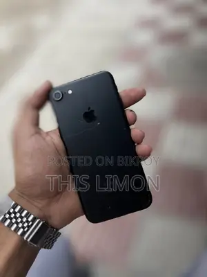 Apple iPhone 7 32 GB Black