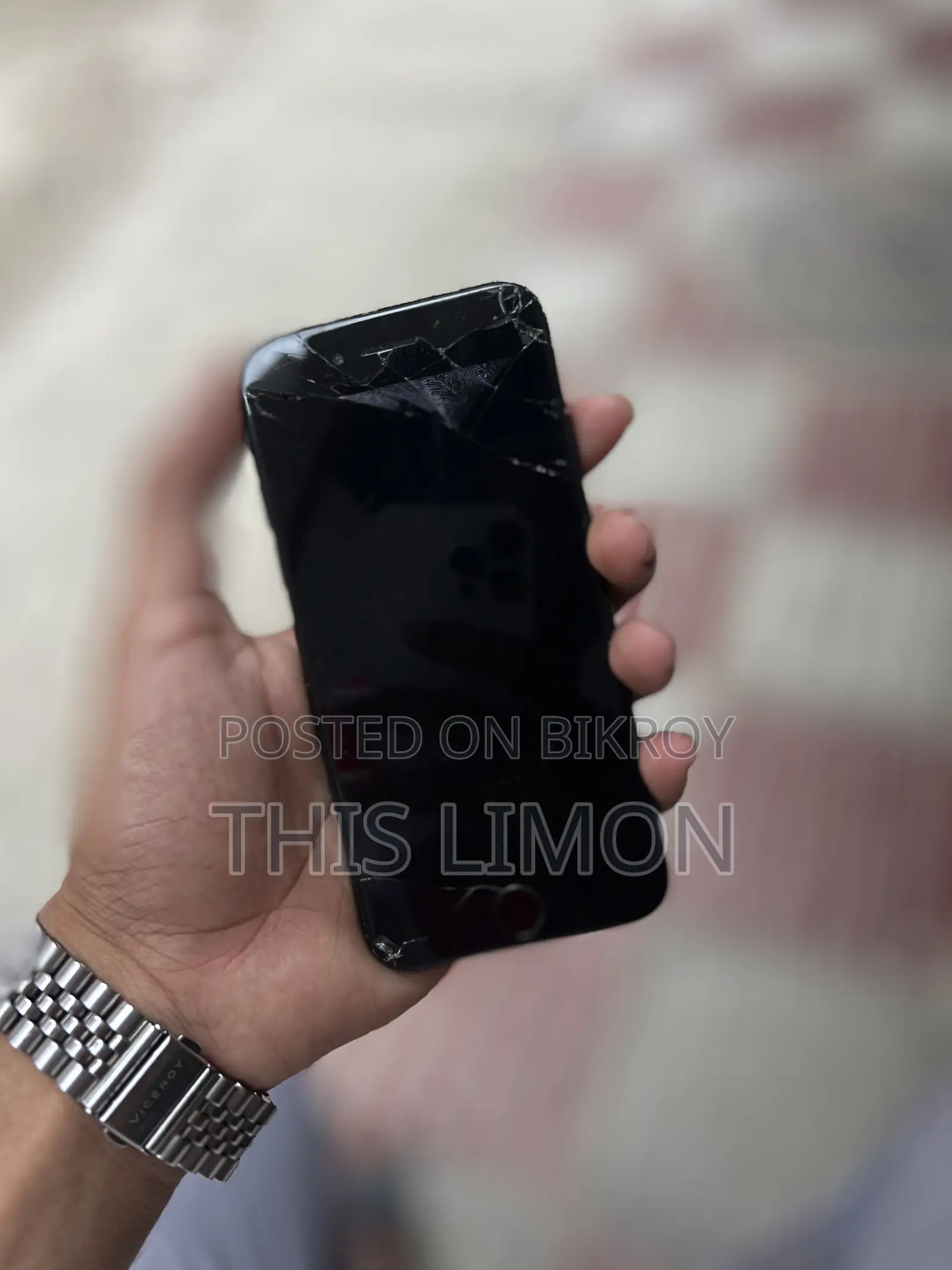 Apple iPhone 7 32 GB Black