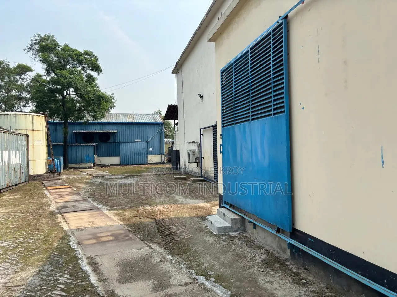 9.79 Bigah Land With 56,200 Sqft. Food Factory at Mawna
