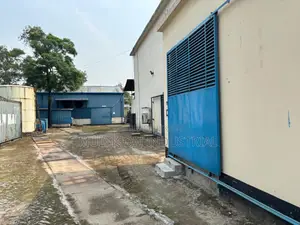 9.79 Bigah Land With 56,200 Sqft. Food Factory at Mawna