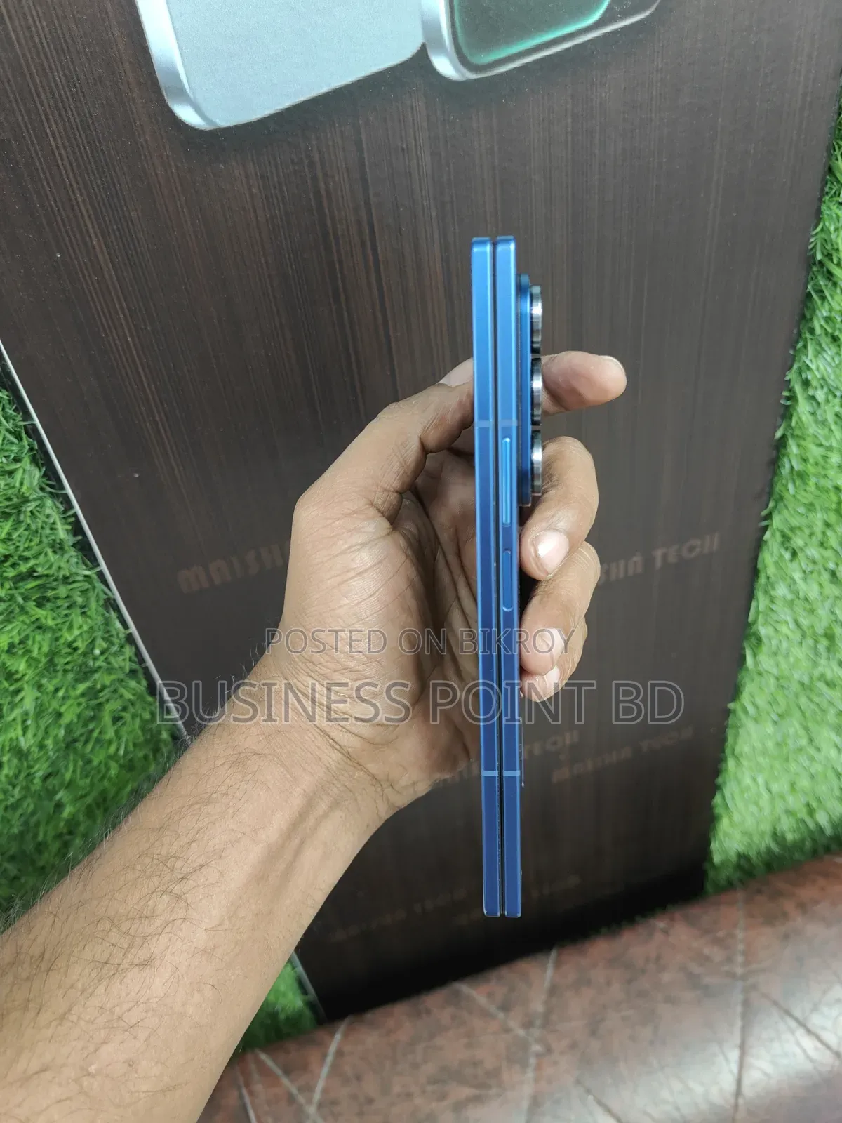 স্যামসাং গ্যালাক্সি জেড ফোল্ড৭ ২৫৬ জিবি ব্লু