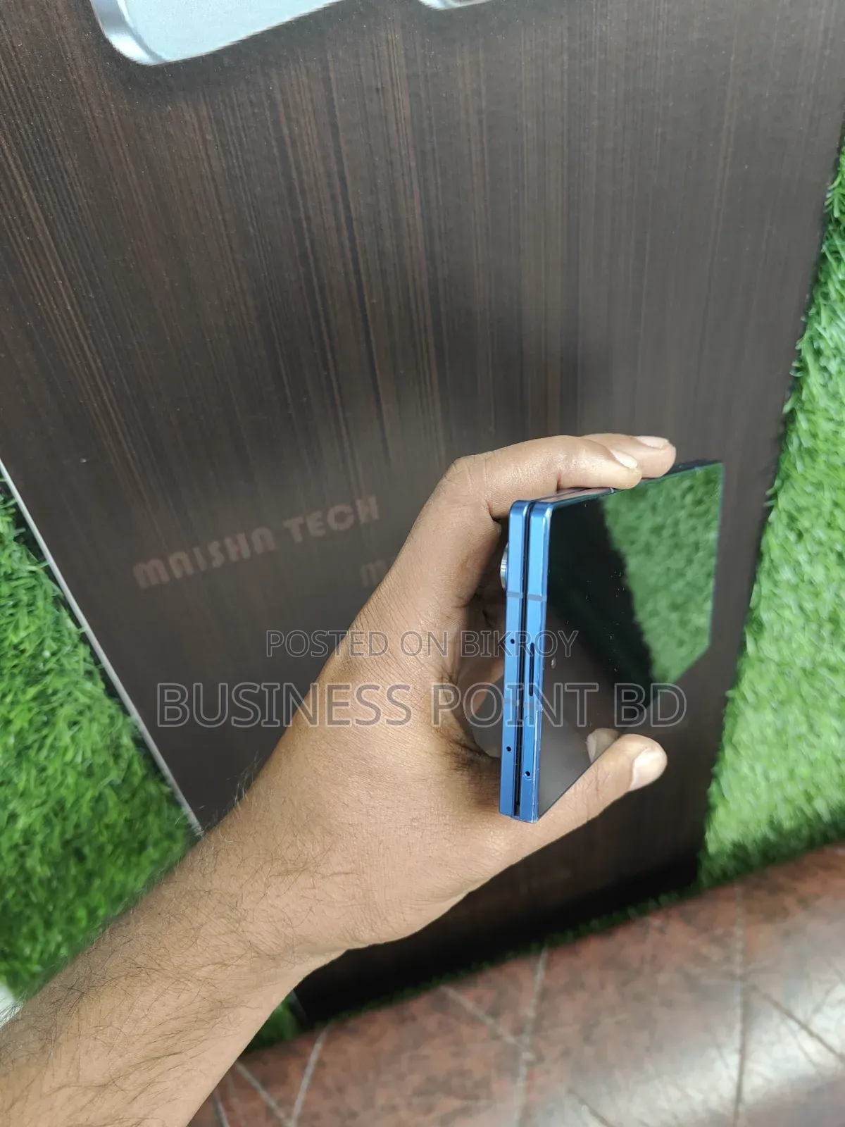 স্যামসাং গ্যালাক্সি জেড ফোল্ড৭ ২৫৬ জিবি ব্লু