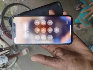Apple iPhone X 256 GB White