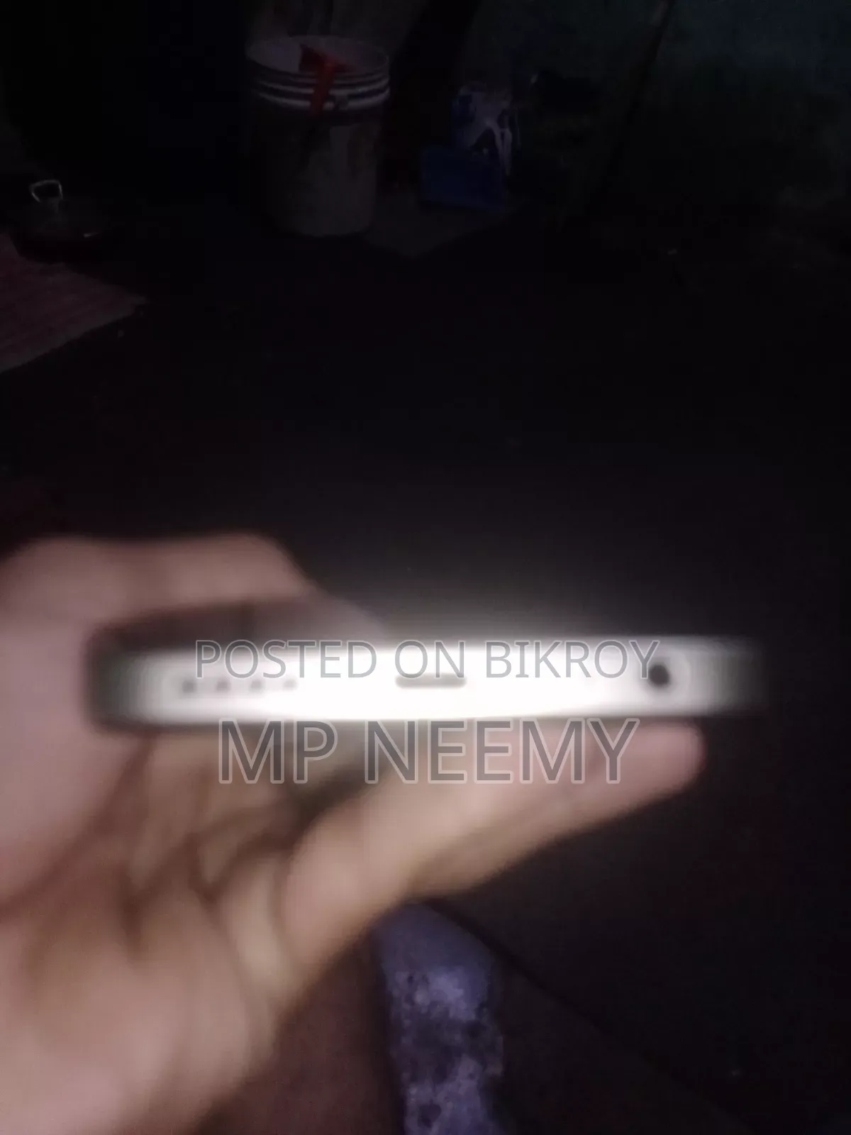 আইটেল এ১০০সি ৬৪ জিবি সিলভার