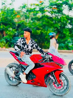 Suzuki GSX-R 2021 Red