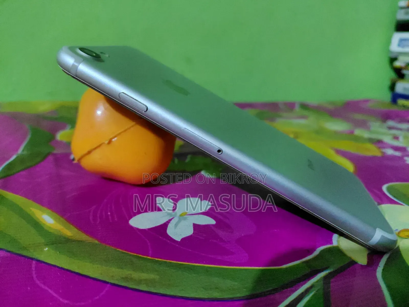 অ্যাপল আইফোন ৭ ৩২ জিবি হোয়াইট
