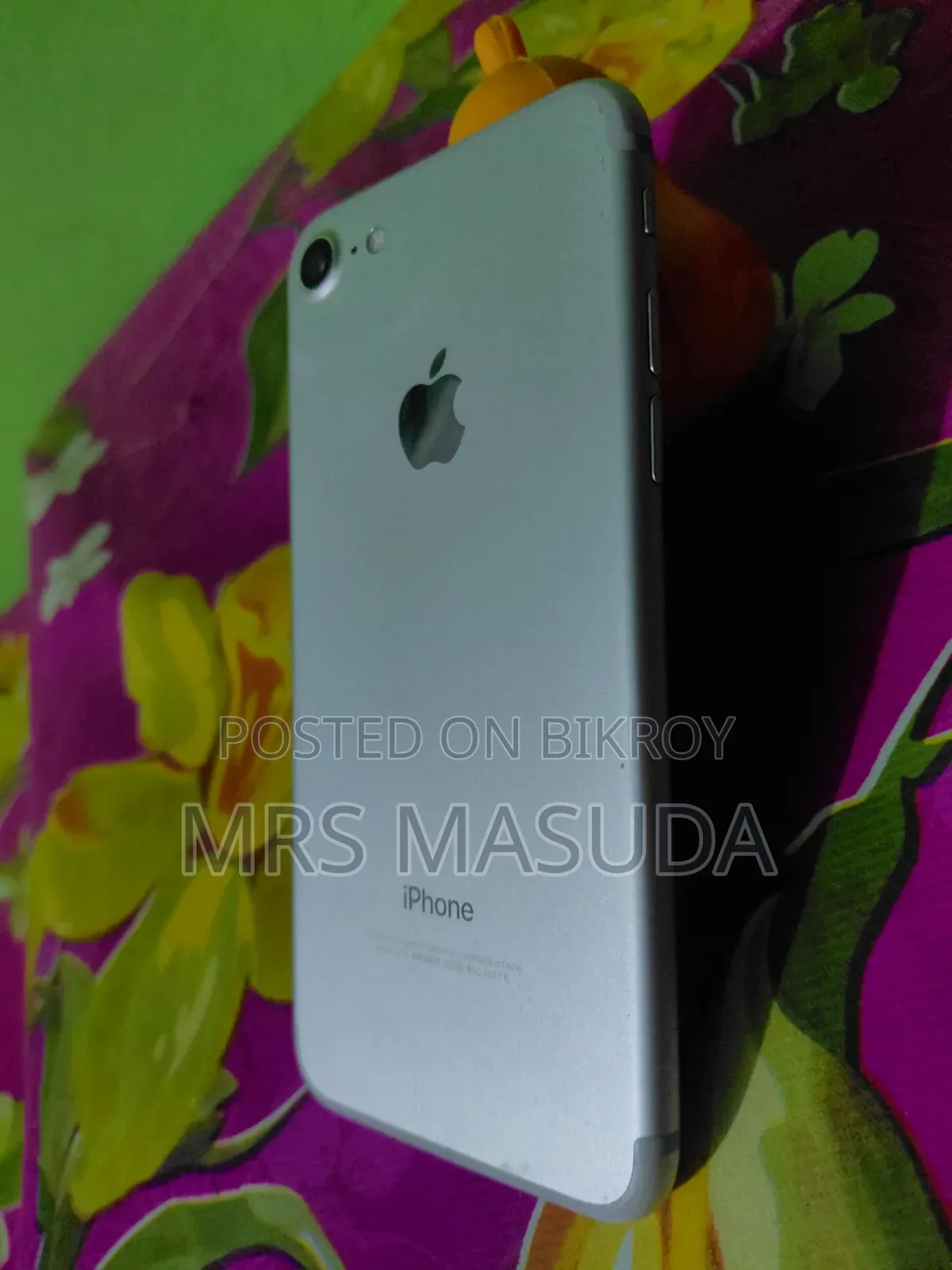 অ্যাপল আইফোন ৭ ৩২ জিবি হোয়াইট