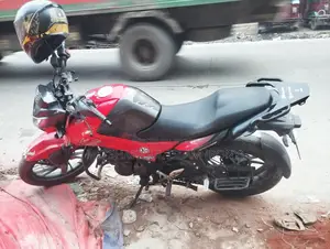 Hero Thriller 160R 2021 Red