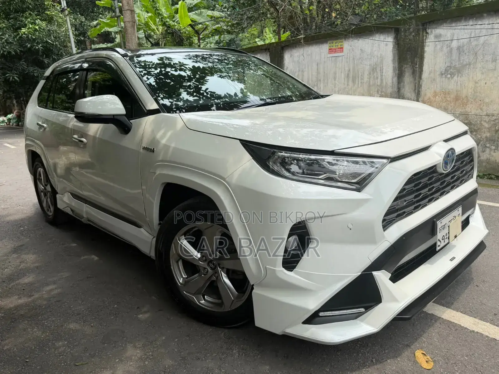 টয়োটা আরএভি৪ ২০১৯ সাদা