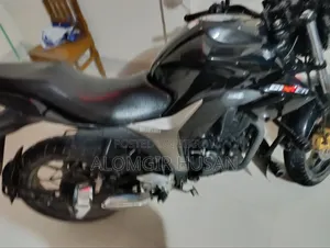 নতুন সুজুকি জিক্সার মনোটোন ২০২৫ ব্ল্যাক