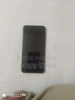 Vivo Y1s 32 GB Black