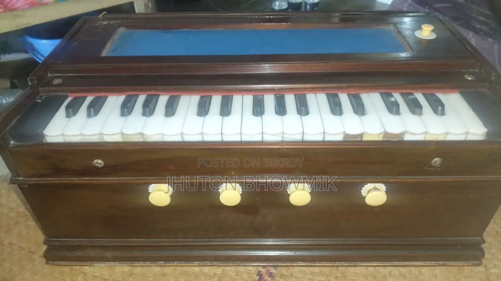 Harmonium Classic