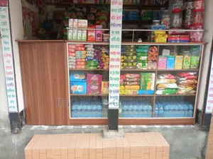 দোকানের ডিসপ্লে র‍্যাক বিক্রির জন্য