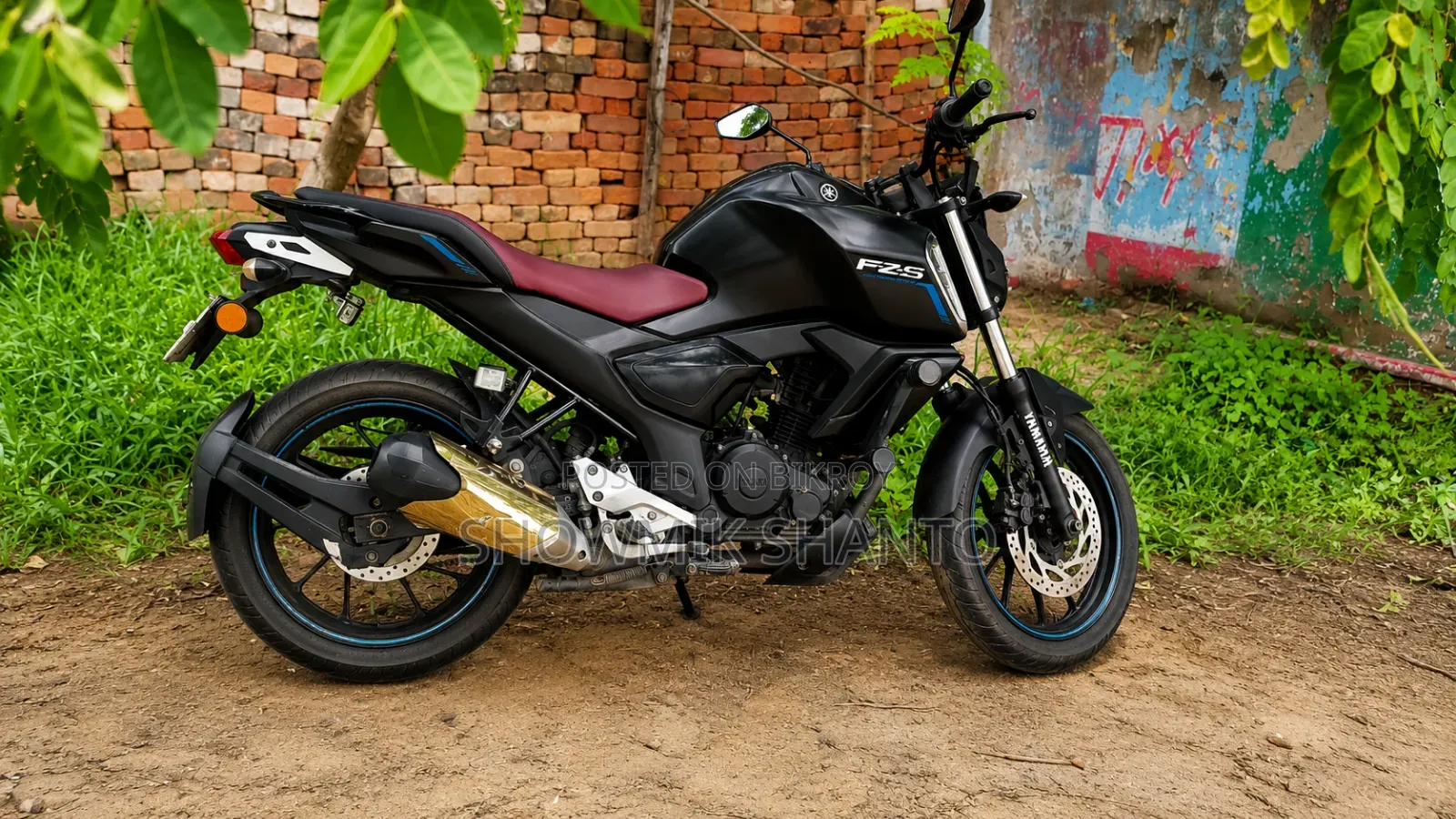 Yamaha FZ 2021 কালো