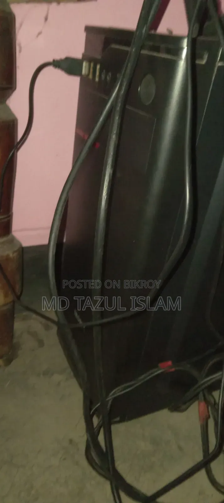 ডেস্কটপ কম্পিউটার ডেল ৪জিবি ইন্টেল কোর আই৩ এইচডিডি ৫০০জিবি