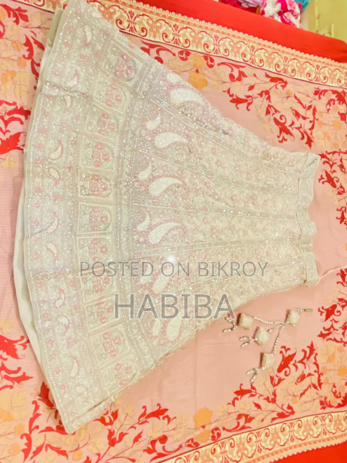 ইন্ডিয়ান স্টাইলিশ লেহেঙ্গা