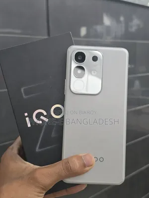 আইকিউওও জেড১০এক্স ১২৮ জিবি সিলভার