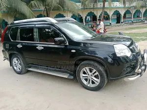 Nissan X-Trail 2012 Black