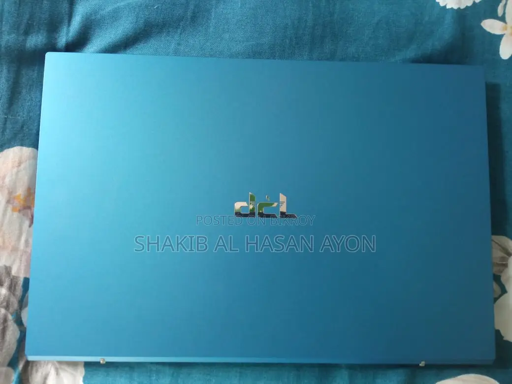 New Laptop 8GB Intel Core i3 SSD 512GB