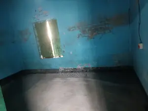 রাজশাহী, নওদাপাড়া-এ সাজানো ৪-বেডরুমের বাড়ি বিক্রয়
