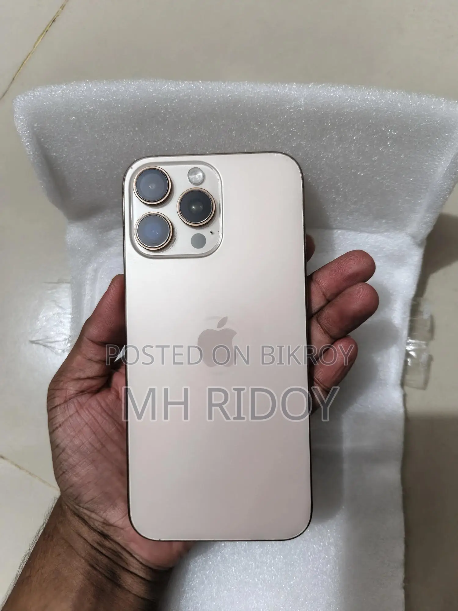 অ্যাপল আইফোন ১৬ প্রো ম্যাক্স ২৫৬ জিবি গোল্ড