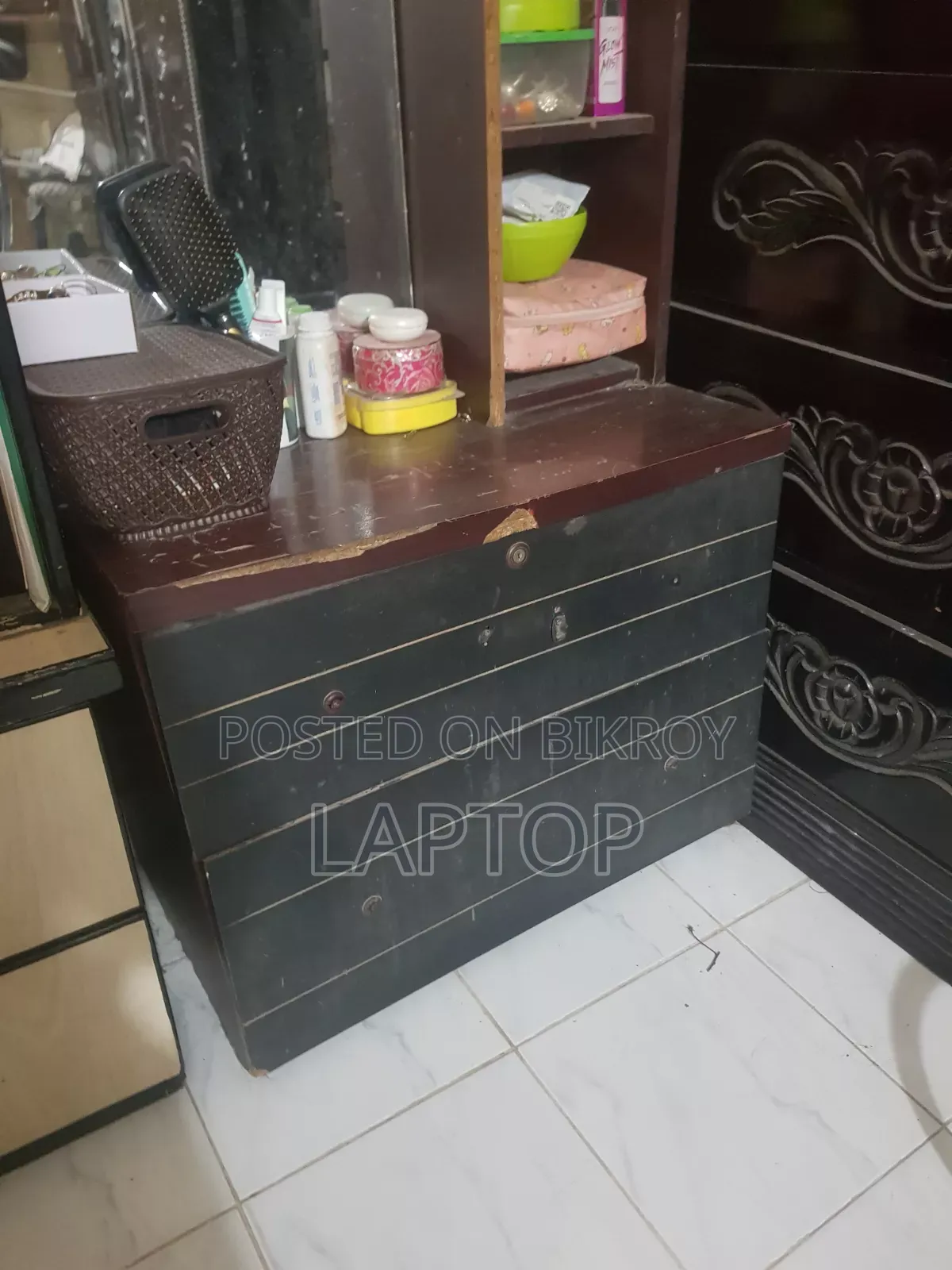 2nd Hand MDF Board Dressing Table
