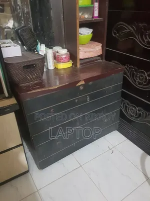 2nd Hand MDF Board Dressing Table