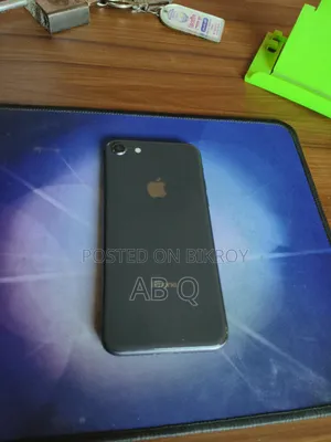Apple iPhone 8 64 GB Black