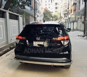 হোন্ডা ভেজেল ১.৫ ২ডব্লিউডি ২০১৫ কালো