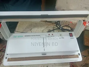 Vacuum Sealing Machine