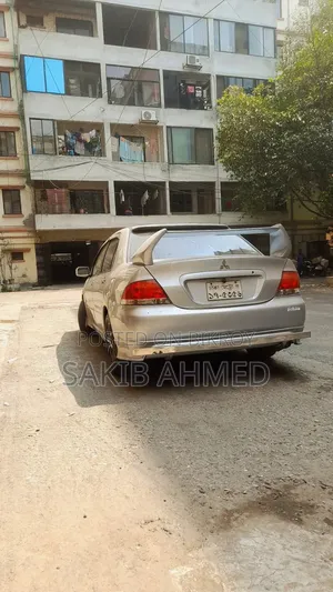 Mitsubishi Lancer 2004 Silver