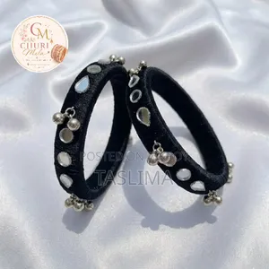Handmade Bangles for Your Premium Look. Customized in Any Color.