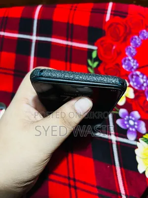 অ্যাপল আইফোন ১১ প্রো ম্যাক্স ৬৪ জিবি ব্ল্যাক
