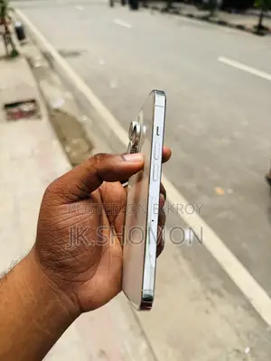 অ্যাপল আইফোন ১৩ প্রো ১২৮ জিবি হোয়াইট