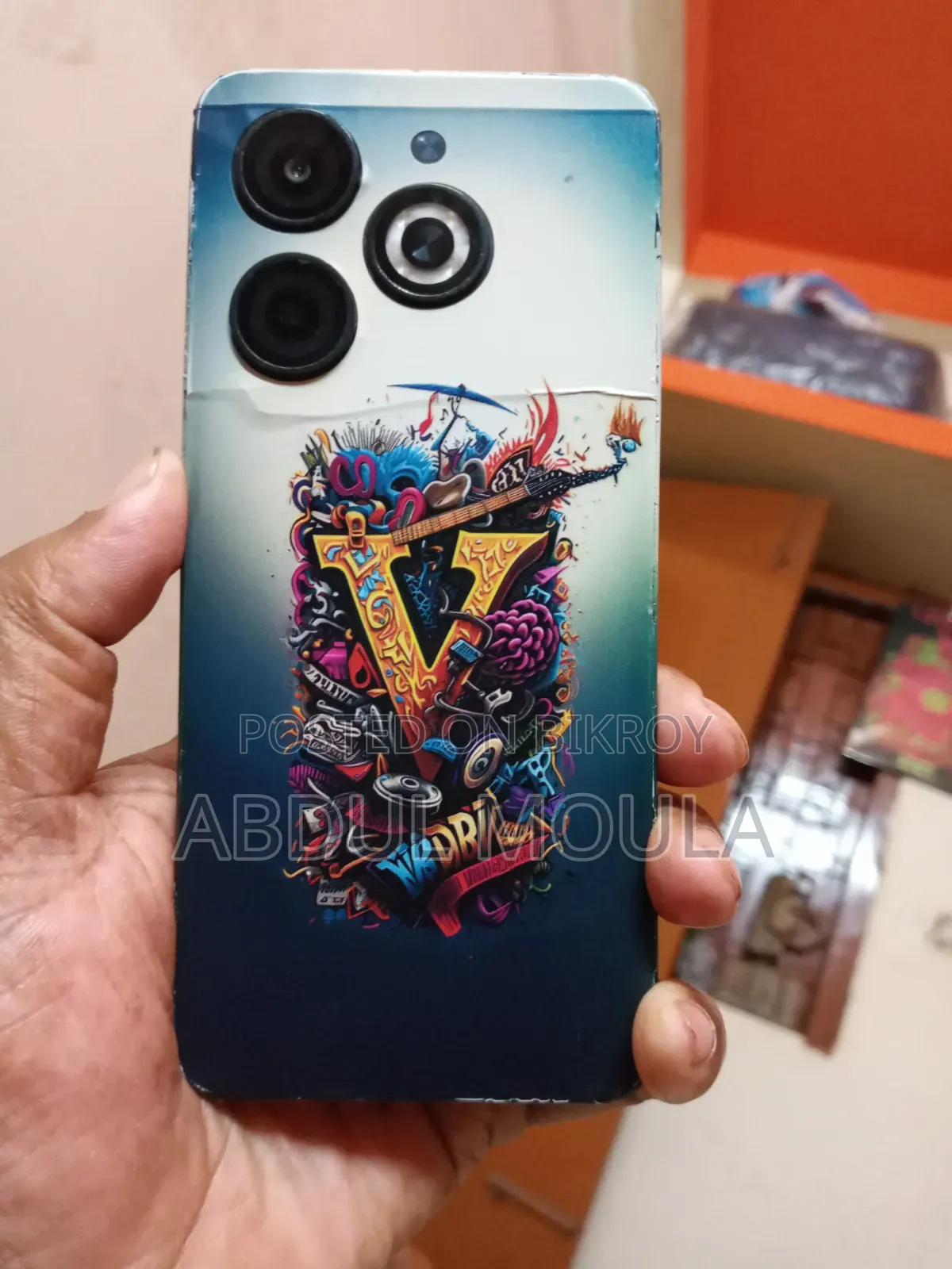 ইনফিনিক্স স্মার্ট ৮ ৬৪ জিবি
