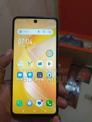 ইনফিনিক্স স্মার্ট ৮ ৬৪ জিবি
