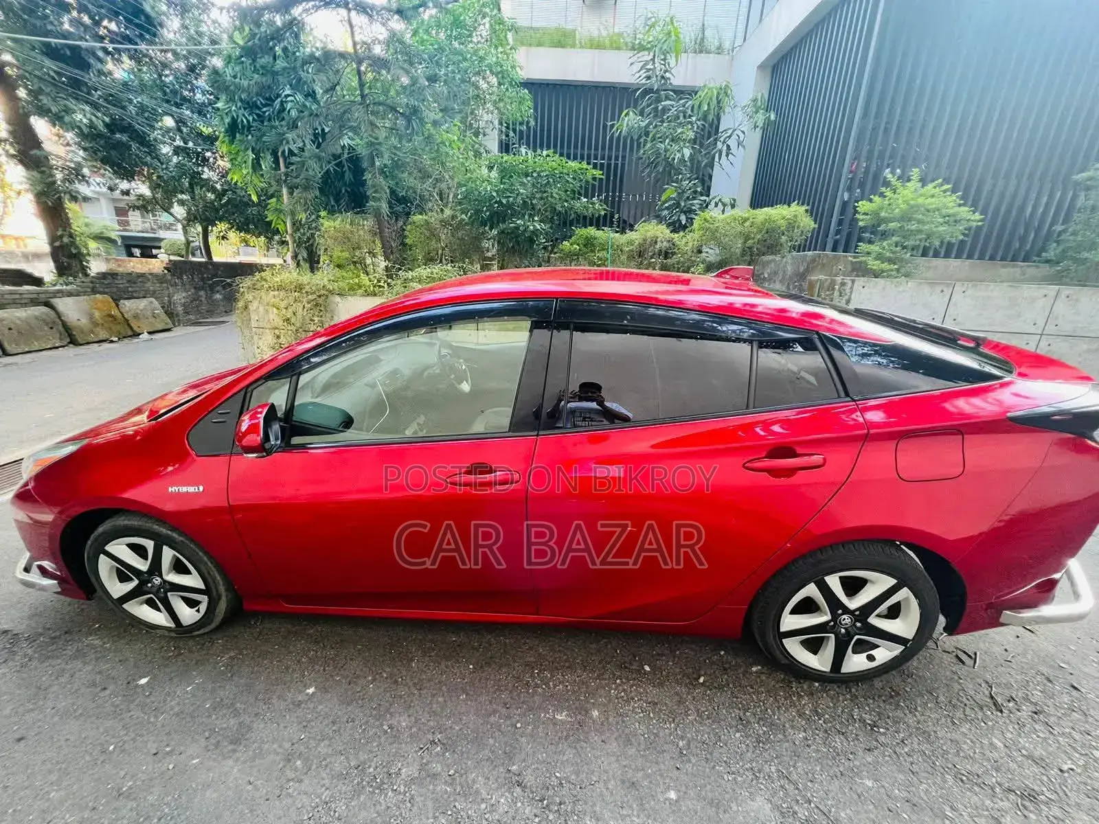 Toyota Prius 2018 Red