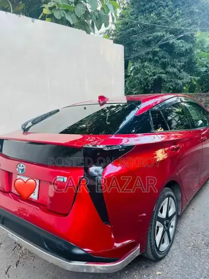 Toyota Prius 2018 Red