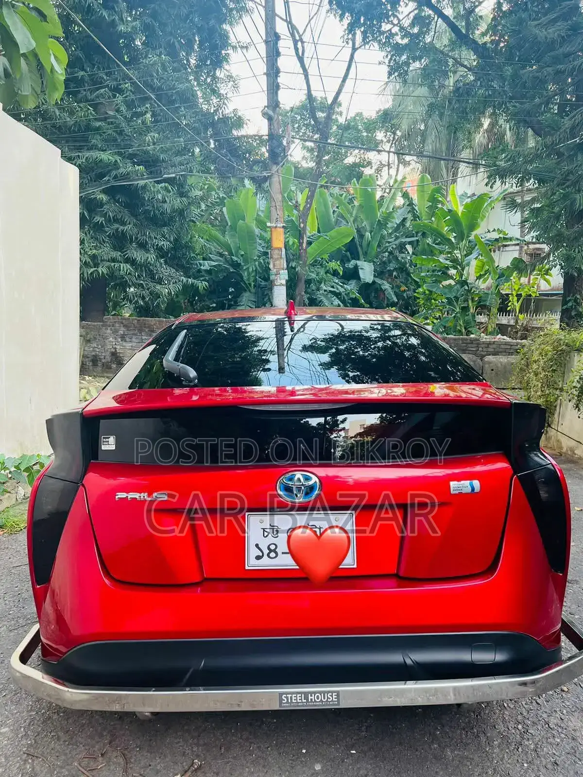 Toyota Prius 2018 Red
