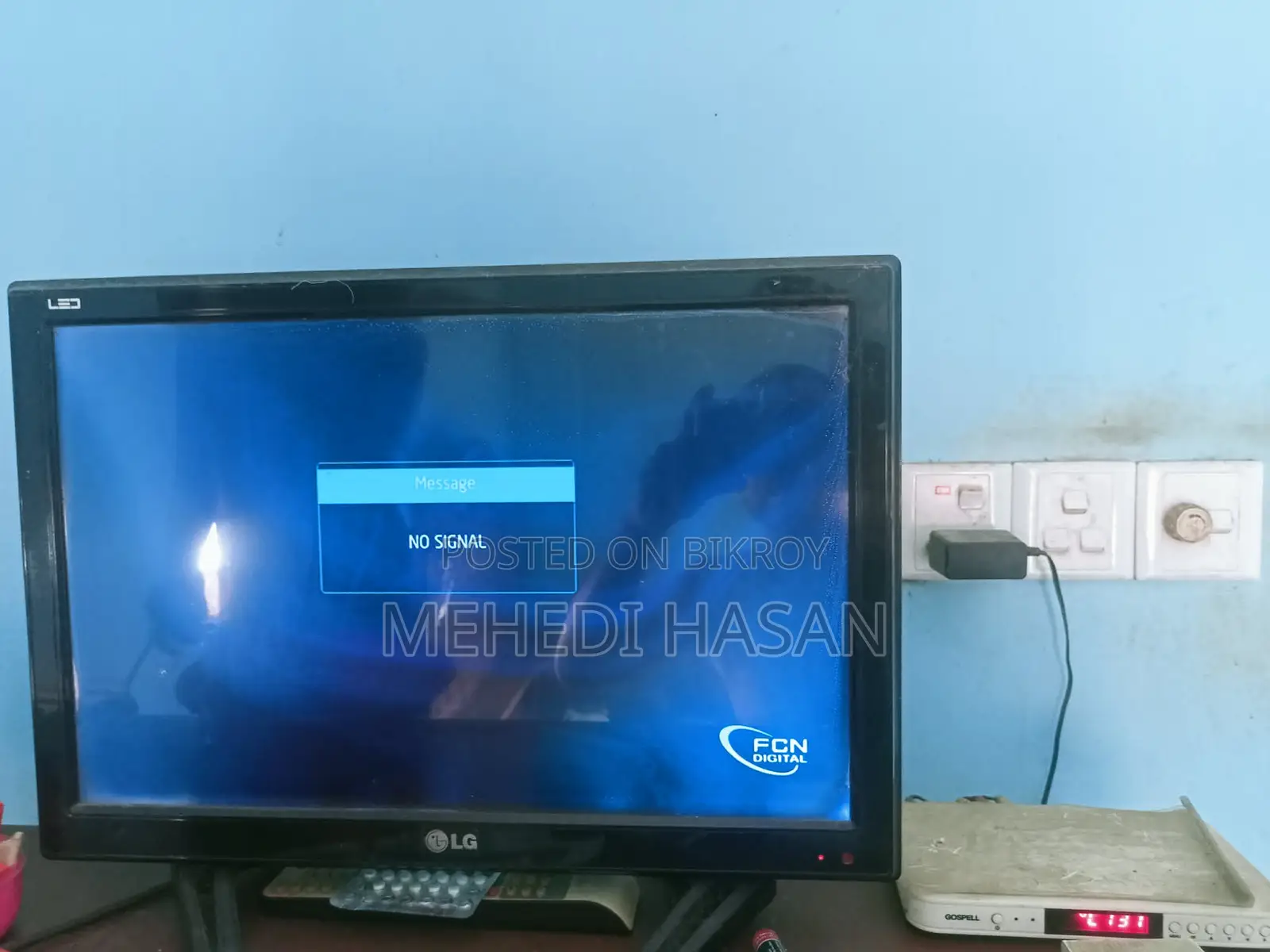 Lg 21" Colour Tv With Set Up Box.