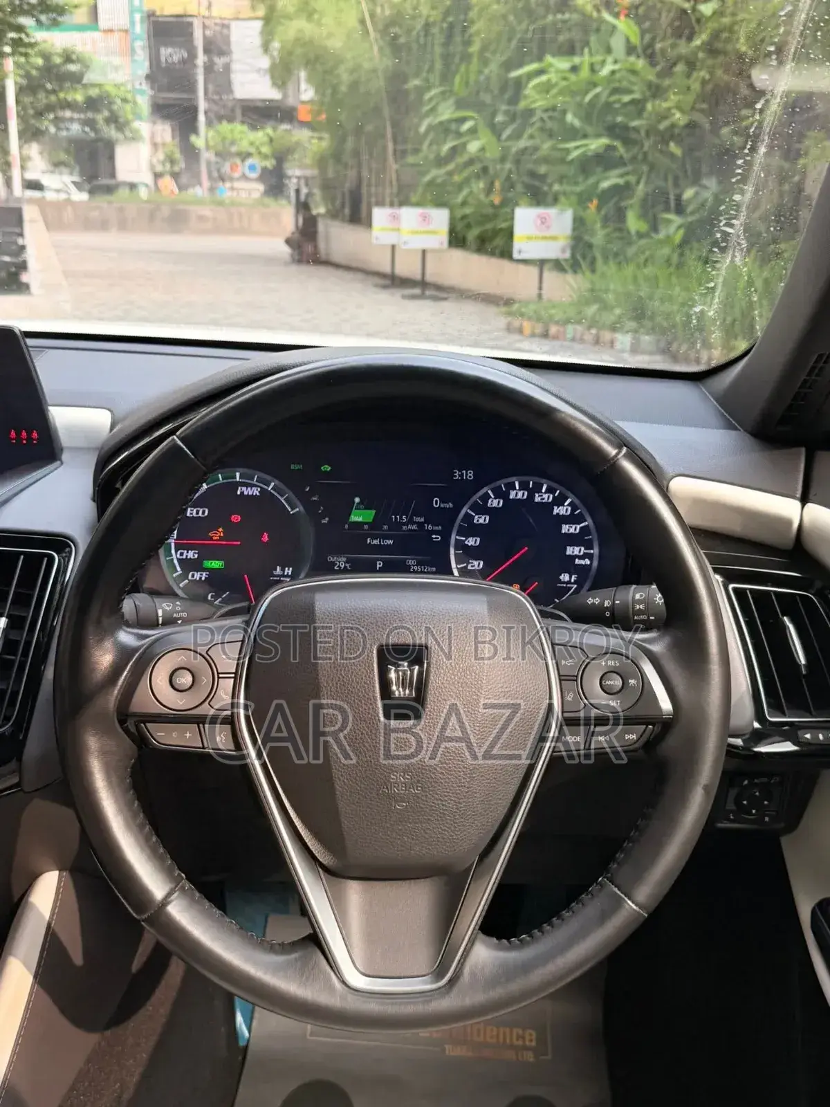 Toyota Crown 2019 White