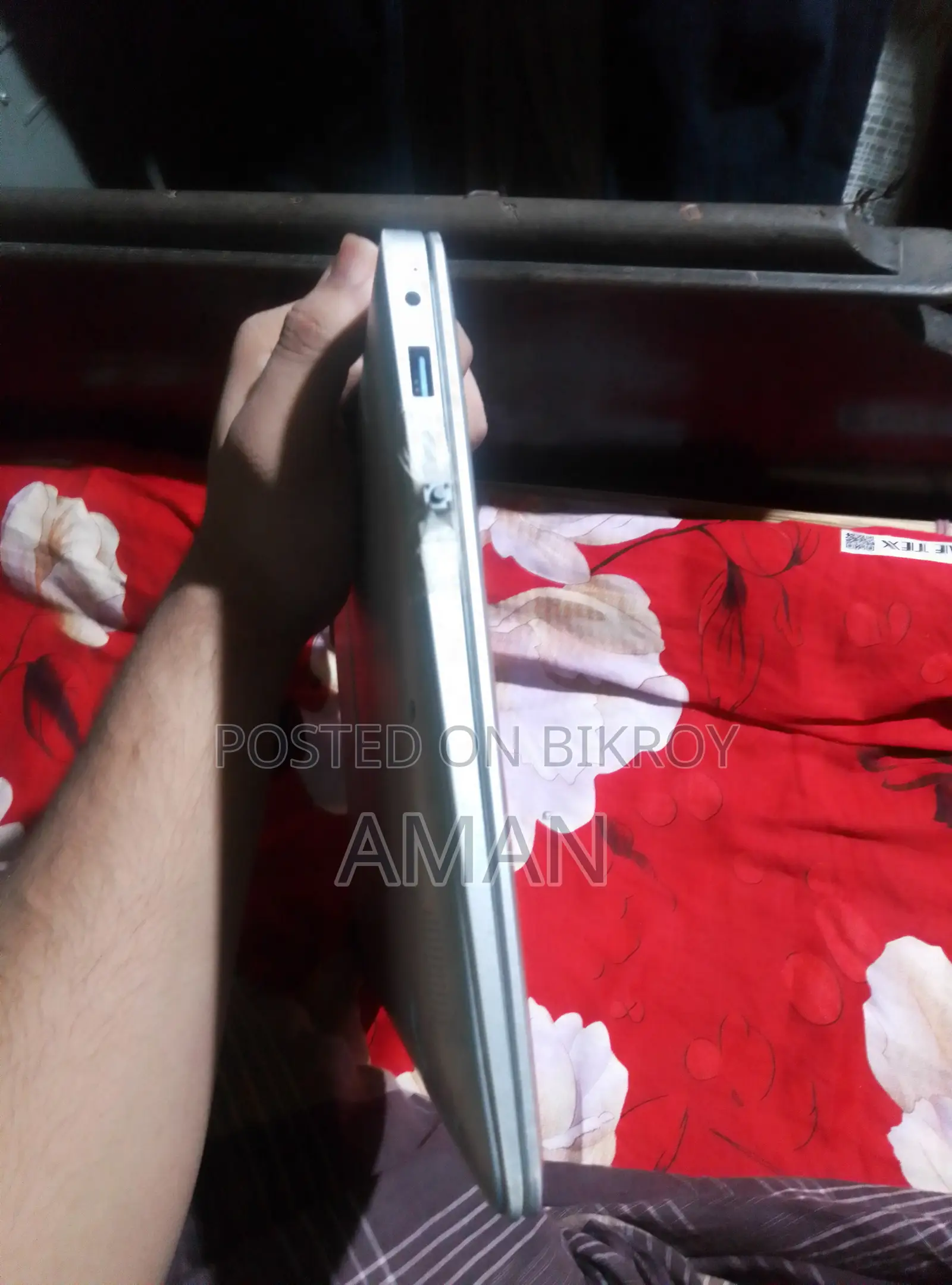 ল্যাপটপ আই-লাইফ জেডএয়ার এইচ২ ৪জিবি ইন্টেল সেলেরন ইএমএমসি ৫০০জিবি
