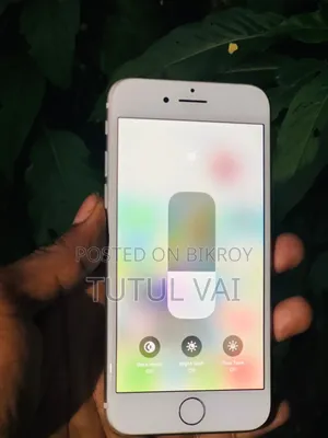 Apple iPhone 8 64 GB White