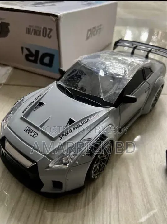 35% Discount on 1:24 Scale Nissan GTR R35 Rc Drift Car
