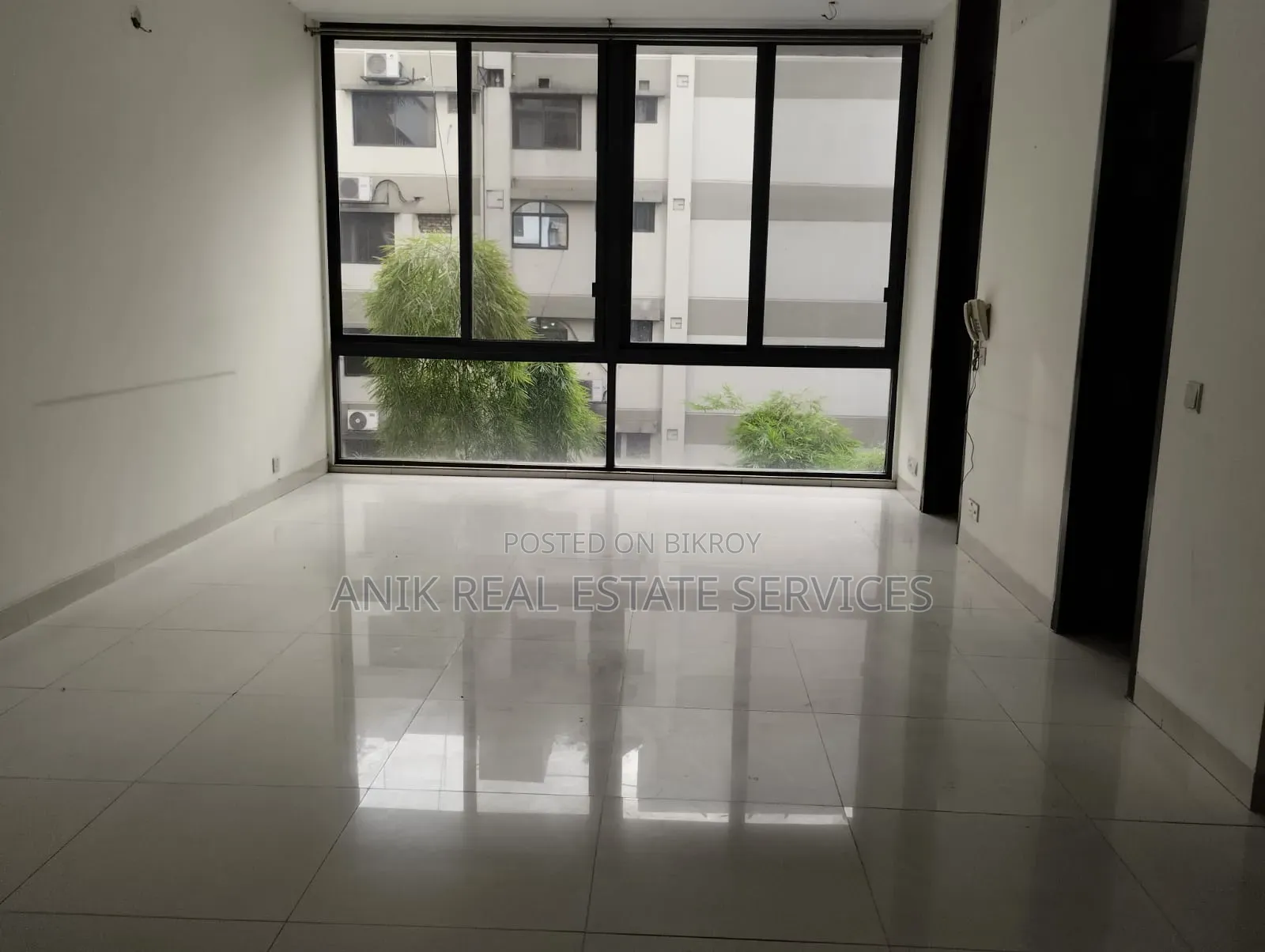 বনানীর অনিক রিয়েল এস্টেটে ৩ বেডরুমের অ্যাপার্টমেন্ট বিক্রির জন্য